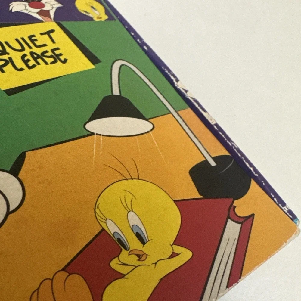 Vintage 1997 Looney Tunes Sylvester & Tweety Bird Cardboard Pencil Box Case-Used